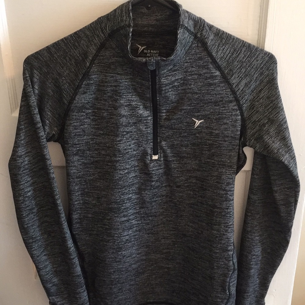 Old Navy Active Go-Dry long sleeve. XS.